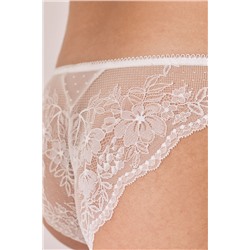 Braga clásica encaje blanca