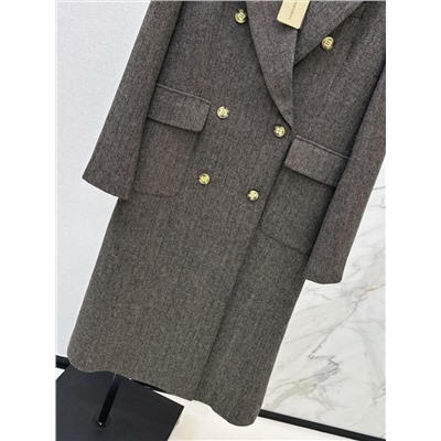 Шикарное длинное пальто высокого класса