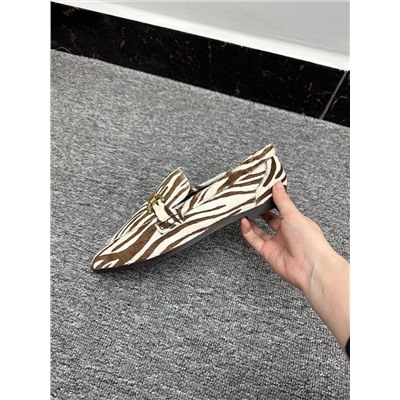 Женские кожаные(конский волос) лоферы с принтом "зебра" РИВЕРЛАЙ*Н