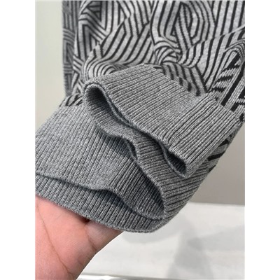 Мужской вязаный пуловер  ДКН*АЙ