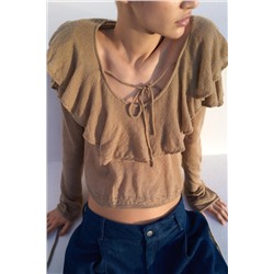 RUFFLED KNIT TOP