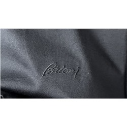 Футболка Brioni из египетского хлопка с вышитым значком и коротким рукавом, круглым вырезом  О стиле и дизайне: Классическая футболка с круглым вырезом соответствует обычным высоким стандартам Brioni, от тканей до деталей.