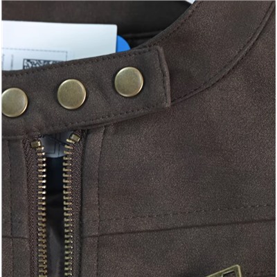 Короткая кожаная куртка-жакет