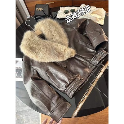 Теплая женская кожаная куртка в ретро стиле со съёмным воротником  ZAR*A 💤