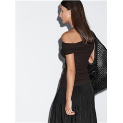 Top cuello asimétrico 100% algodón