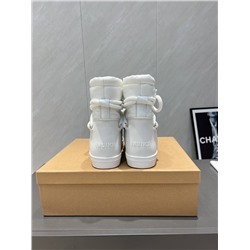 Зимние ботинки