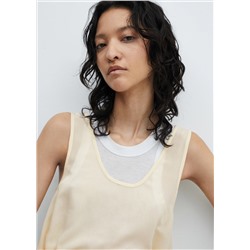 Top semitransparente fruncido lateral