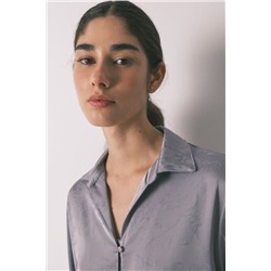 Pijama camisero largo satén jacquard gris