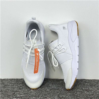 Женские спортивные кроссовки