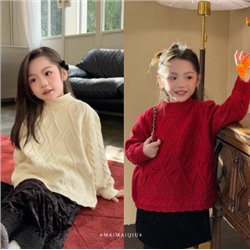 Свитер для девочек. Тренд 2026