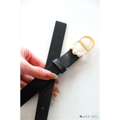 Женский кожаный ремень  Christia*n Dio*r