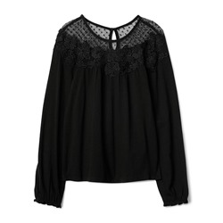 Lace yoke keyhole tee