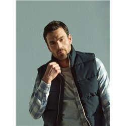 Steppweste mit Stehkragen