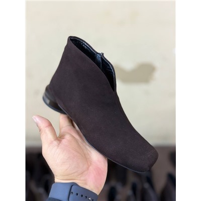 Ботинки замша коричневая байка