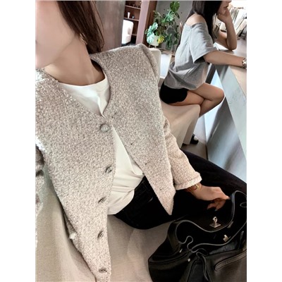 Оригинальное качество Chane*~2024, новый твидовый жакет с круглым вырезом Импортированные материалы YB по индивидуальному заказу, полная оценка за ощущение высокого класса💯 Восстановите внешний вид YB до 1:1, демонстрируя элитную и модную атмосферу