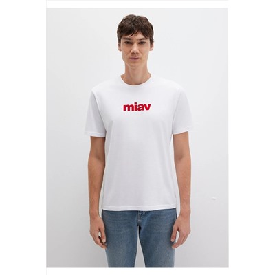 Mavi Kırmızı Miav Baskılı Beyaz Tişört Regular Fit / Normal Kesim 067153-622