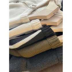 Женская трикотажная кофта G*U  Экспорт