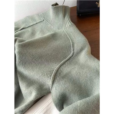 Женский свитер приятного мятного цвета Н*М