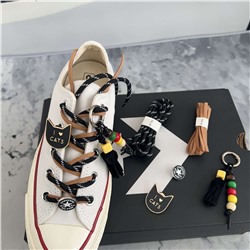 Модный  яркий набор подвесов для кед (4 цвета)