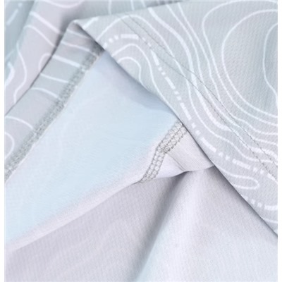 Женский свитшот с капюшоном и длинным рукавом