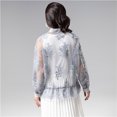 Бомбер с вышивкой, Роскошное решение