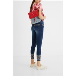 Pantalón vaquero skinny exótico
