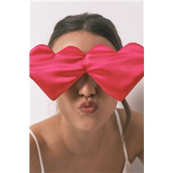 Antifaz dormir corazones rojo