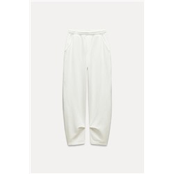 JOGGERS WITH PLEAT DETAIL