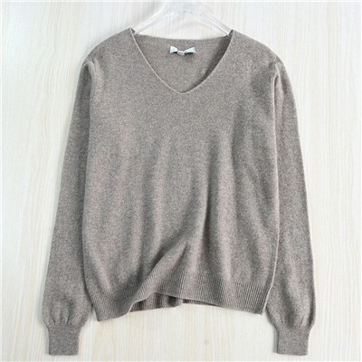 Мягкий, нежный женский пуловер КО*С