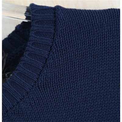 Классический свитер с круглым вырезом РАЛЬ*Ф Л