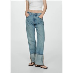 Jeans rectos bajo vuelta