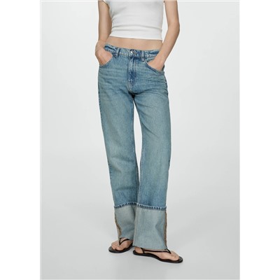 Jeans rectos bajo vuelta