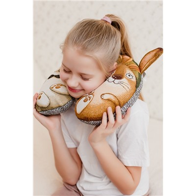 Подушка игрушка С любовью зайчата 30*40