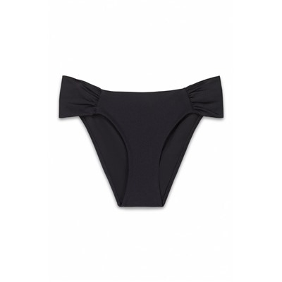 Braga bikini clásica frunce negra