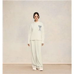 Очень красивый свитер из рождественской коллекции  💗Am*i