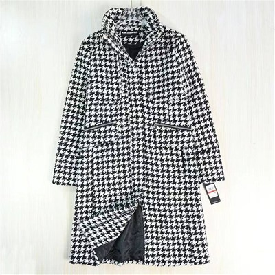 Женское пальто с узором пье-де-пуль (гусиная лапка)  Kar*l Lagerfel*d