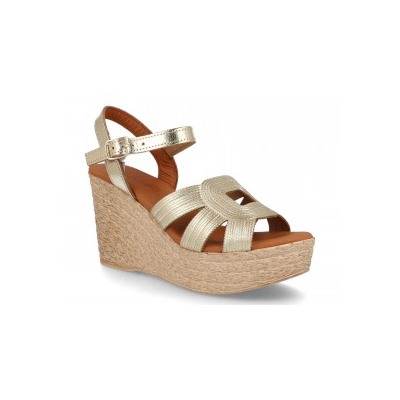 1982 - BDA
                SANDALIAS DE CUÑA