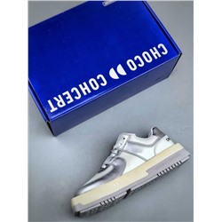 Кроссовки Chic*o Concer*t round square из воловьей кожи серебристого цвета 150225