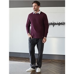 Джемпер базовый из мягкого фактурного трикотажа с круглым воротом