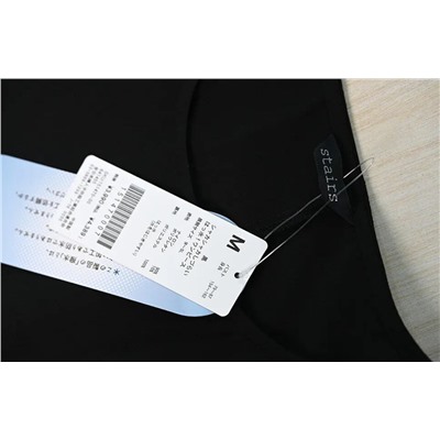 Женское платье  без рукавов с круглым вырезом