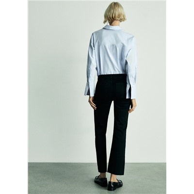 Jeans flare crop bolsillos