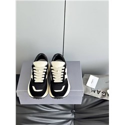 Кроссовки  👟   Унисекс модель