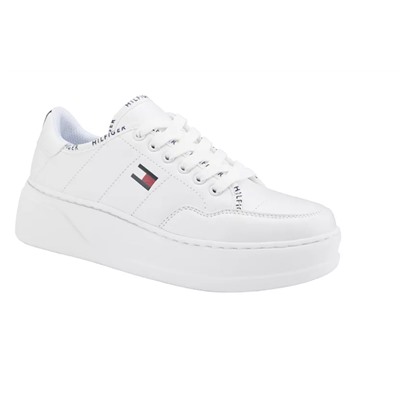 Tommy Hilfiger Grazie Lightweight Lace Up Casual Sneakers