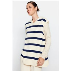 TRENDYOL MODEST Ekru Denizci Yaka Lacivert Çizgili Triko Süveter TCTAW24UV00034