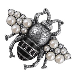 Брошь (Майорка белая, кристаллы черные; покрытие античное серебро), Есть комплект