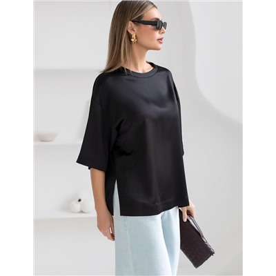 Блузка свободная из струящегося плотного сатина