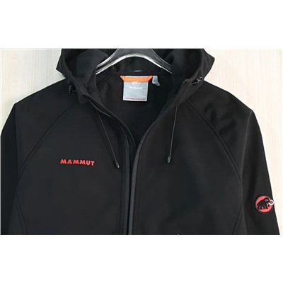 Водонепроницаемая спортивная куртка с капюшонном  МАММУ*Т