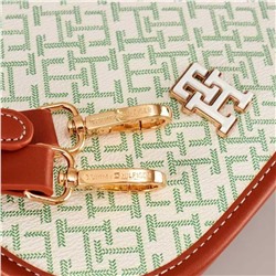 Сумка-мессенджер с цветочным узором сбоку на плече ТОММИ ХИЛФИГЕ*Р