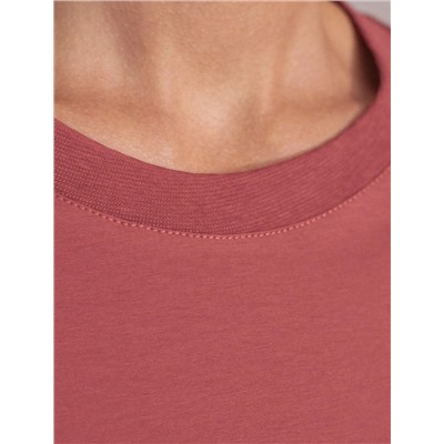 Свободная футболка из премиального хлопка с эластаном