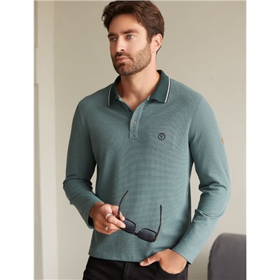 Лонгслив из фактурного трикотажа с плетеным воротником поло с застежкой на пуговицы